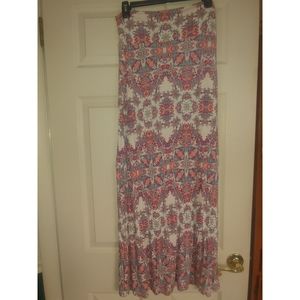 Maxi skirt